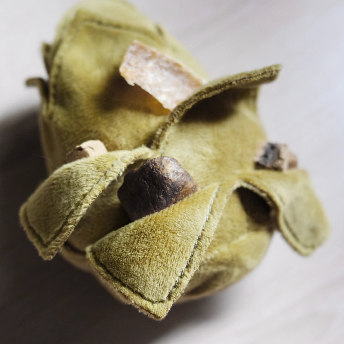 Hondenspeelgoed - Lambwolf - Artichoke